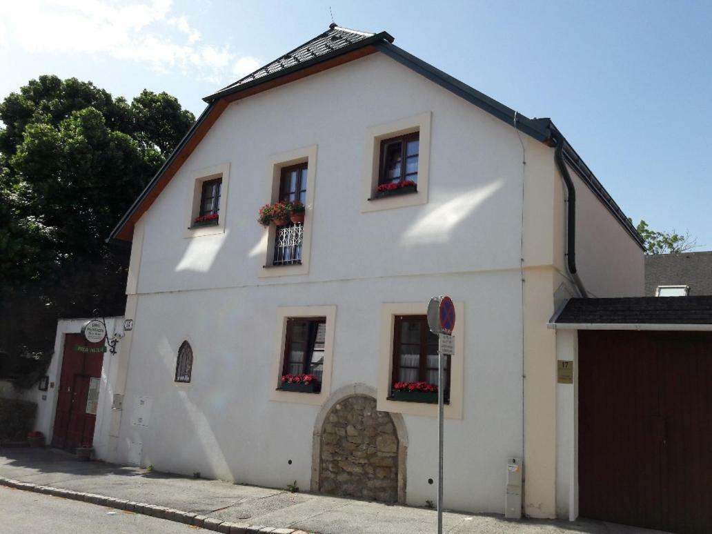 Frühstückspension Weinbau Bila Auer Maria Enzersdorf Exterior foto